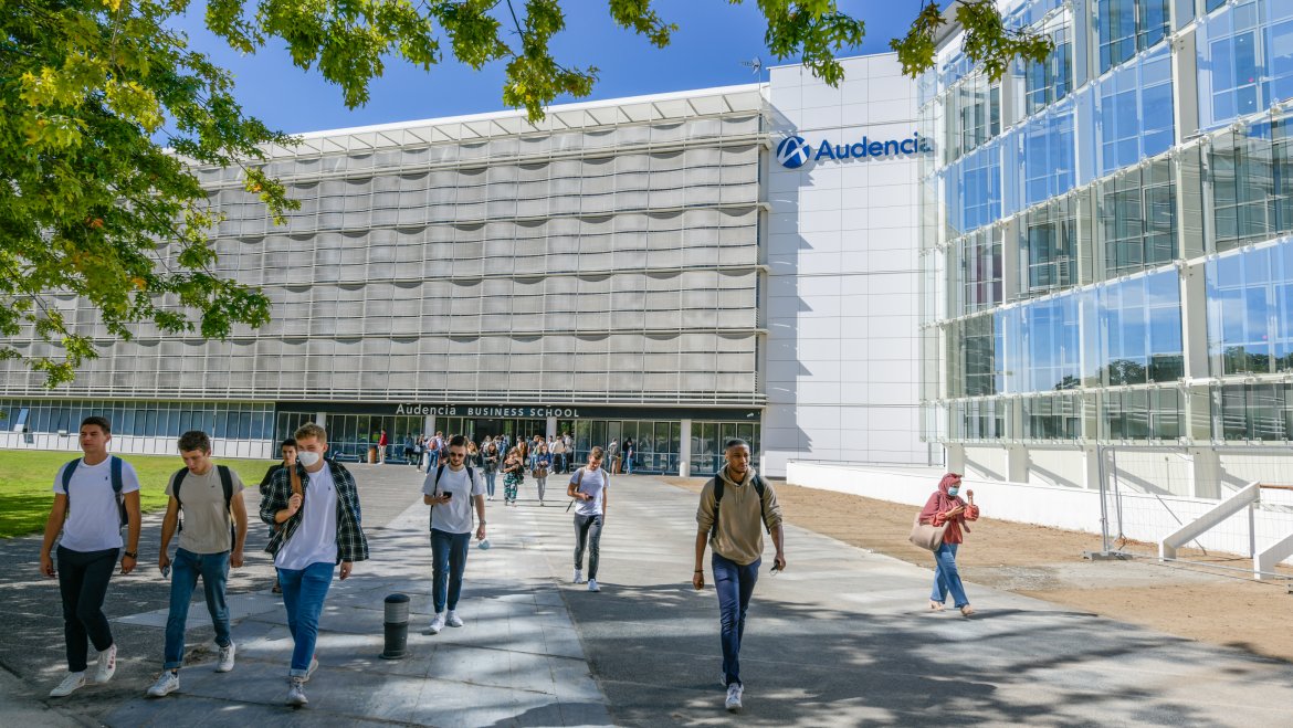 Recruter un alternant Audencia