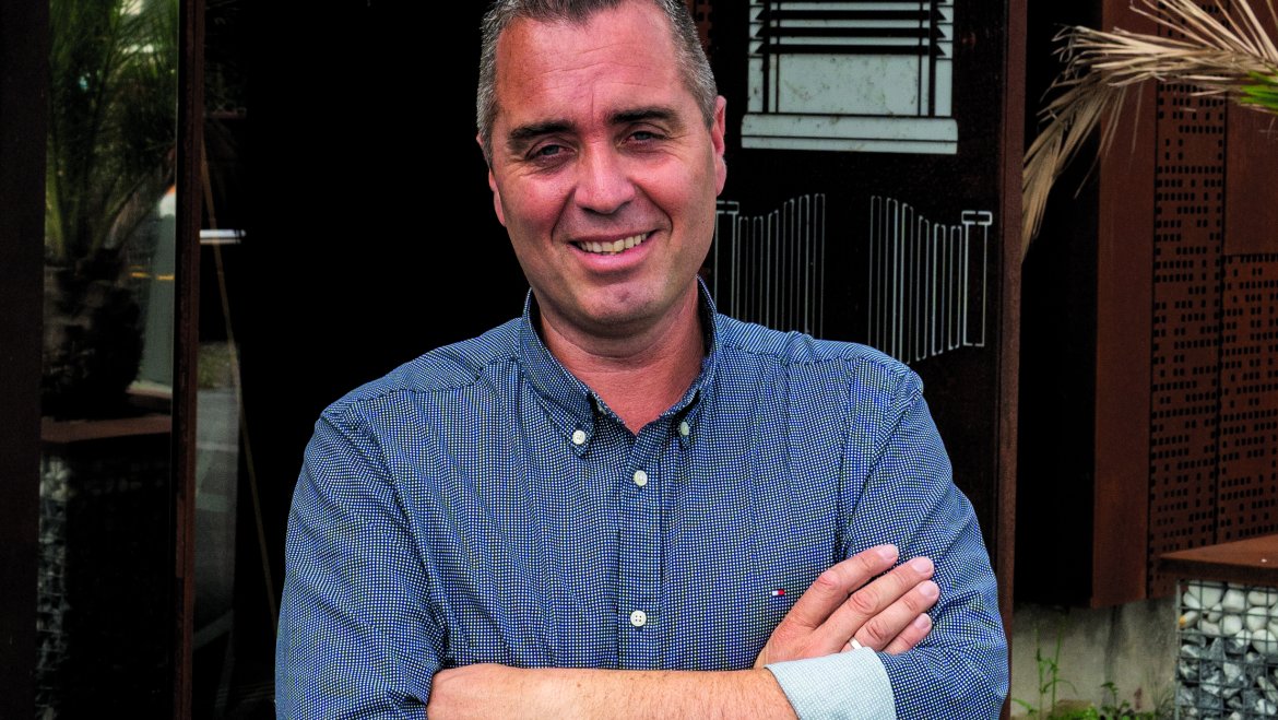 049 - photo AE80 sept 25 Dujardin Concepts