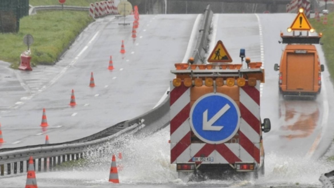 Fermeture du périphérique nantais inondation