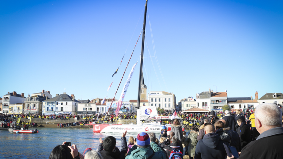 Défilé des bateaux dans le chenal 2