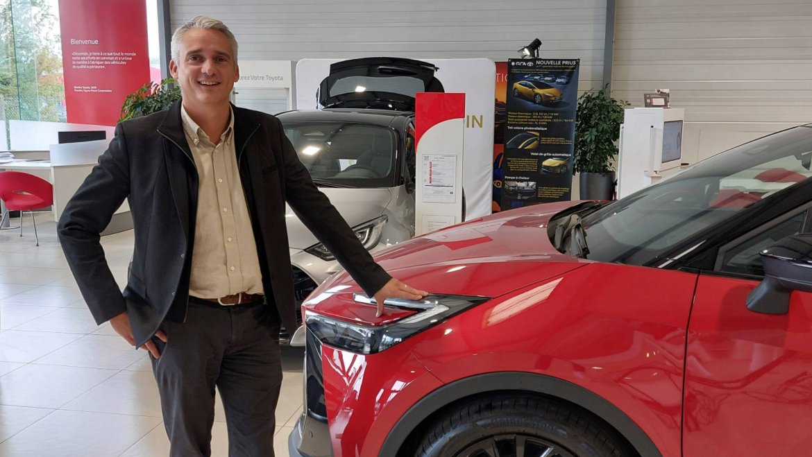 Julien Pencréac'h, responsable de la concession Toyota GCA Le Mans.