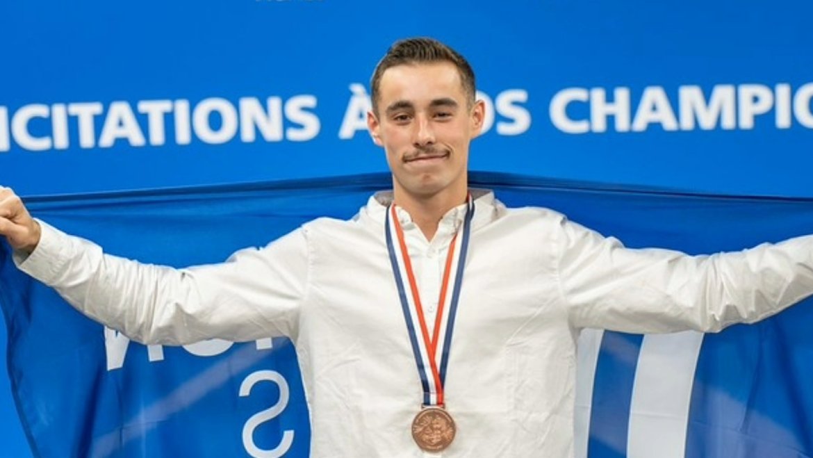 Paolo Godin, apprenti du CFA CCI Le Mans Sarthe, médaillé de bronze aux finales nationales Worldskills 2025.