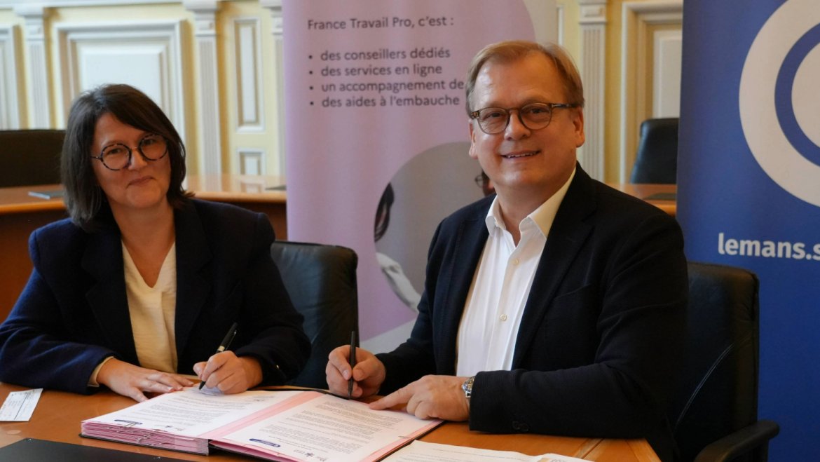 Anne-Marie Barbeau, directrice départementale de France Travail Sarthe, et Hervé Tremblaye, président de la CCI.