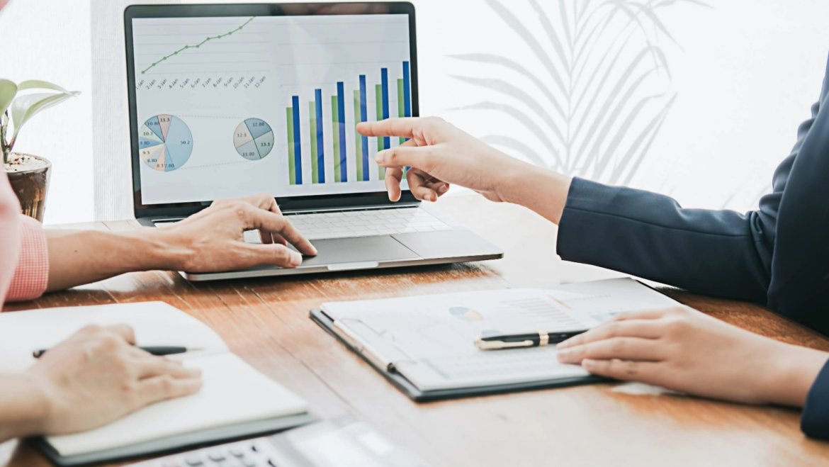 Photos AdobeStock, comptabilité