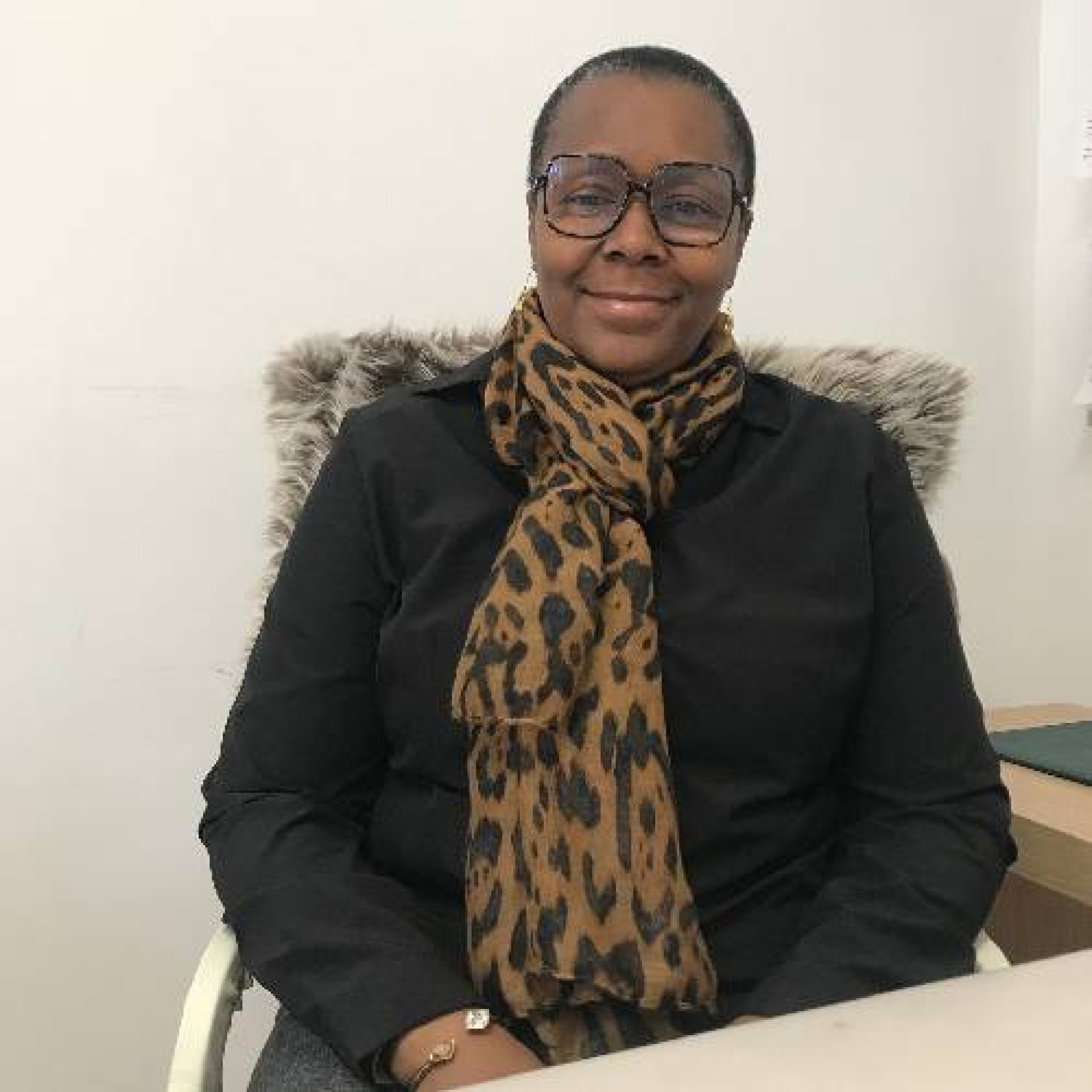 Aïda Duplessis, dirigeante de Maison AD, obtient des carnets ATA via la plateforme Gefi pour présenter des échantillons à ses clients à l'étranger.