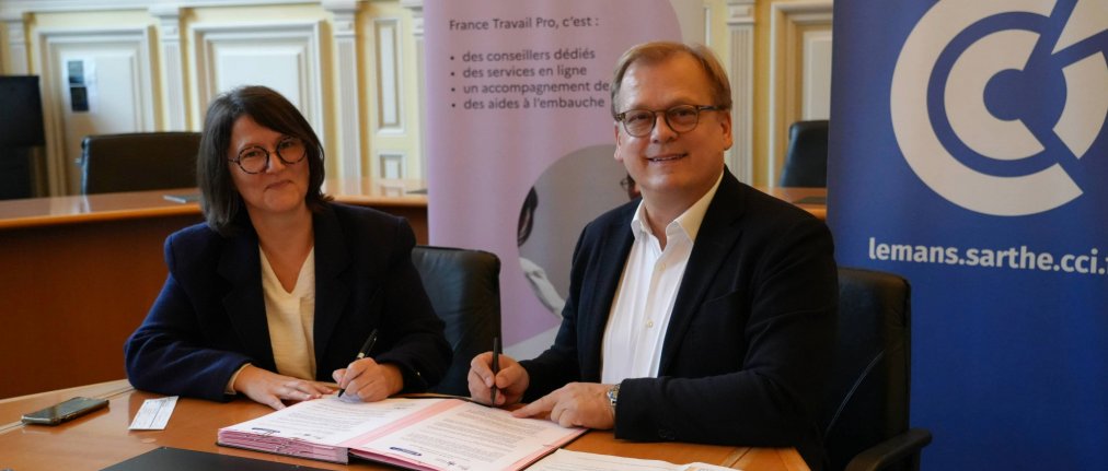Anne-Marie Barbeau, directrice départementale de France Travail Sarthe, et Hervé Tremblaye, président de la CCI.